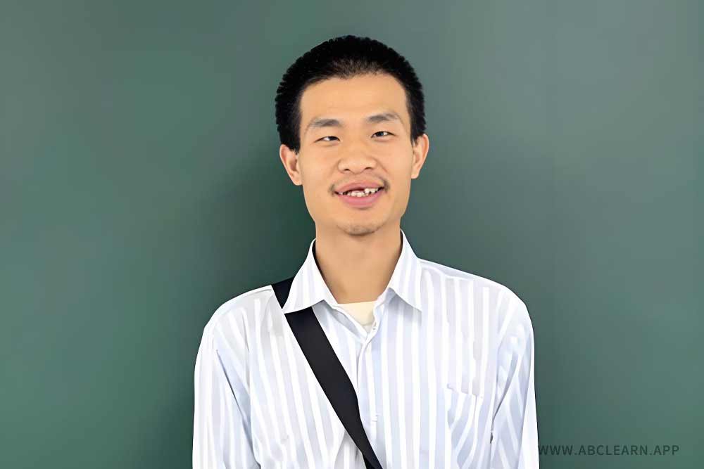 北大数学天才韦东奕